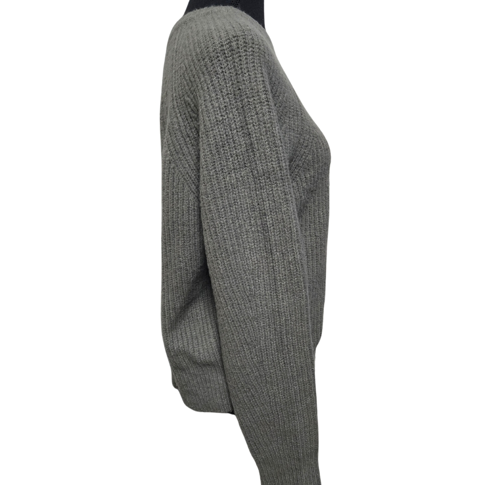 John + Jenn Gray Ribbed Crew Neck Sweater - Picture 4 of 9